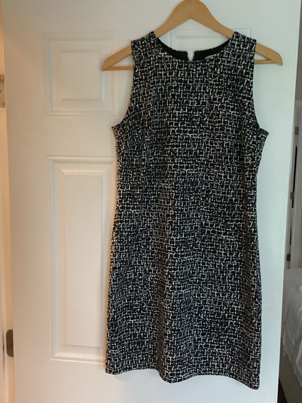 Michael Kors Sleeveless Black & White knit Sheath Dress